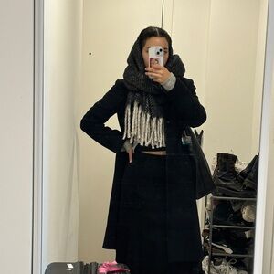 Meet your Posher, Perrin